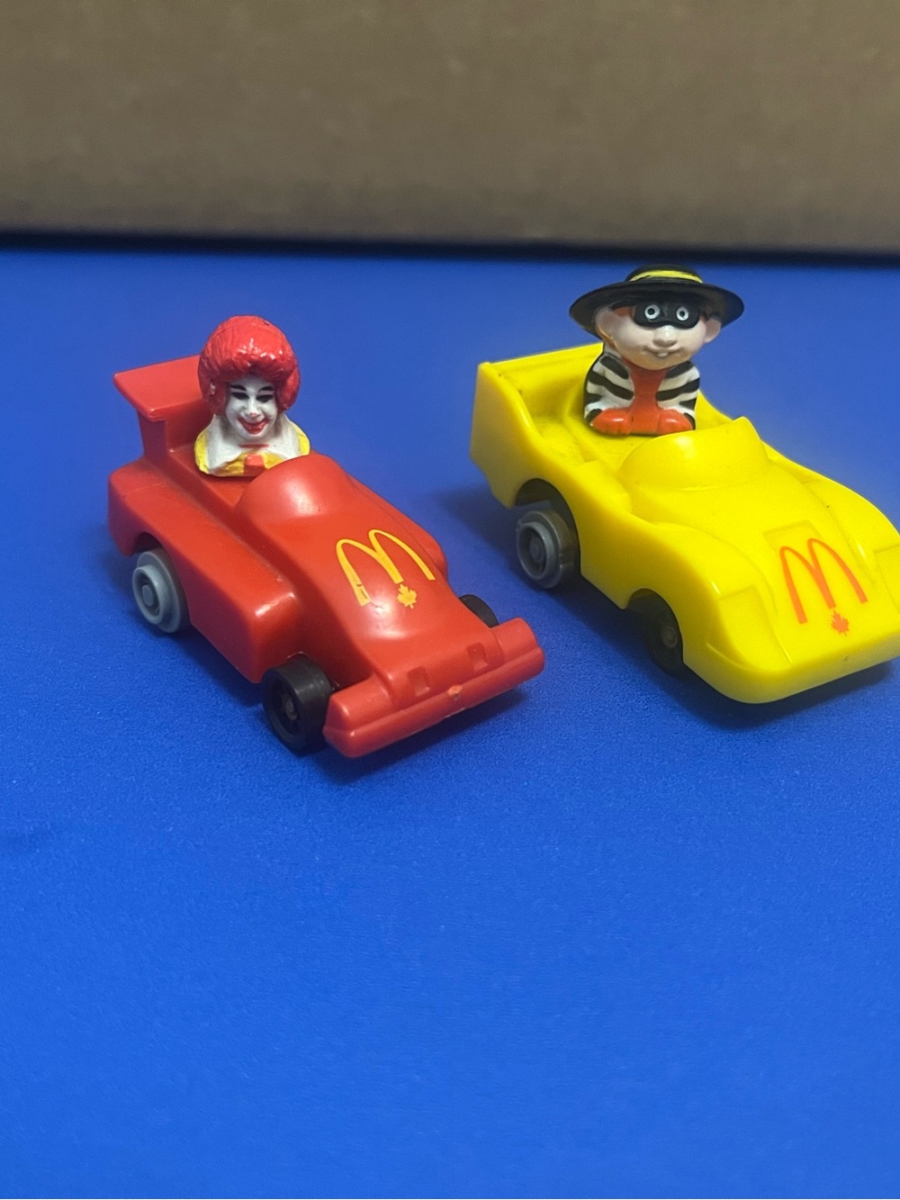 Vintage 1988 McDonald’s happy meal toy Ronald McDonald hamburglar set